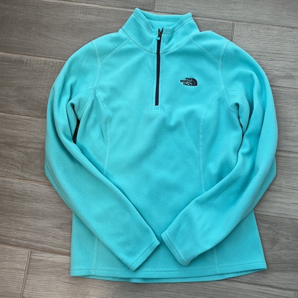 The North Face Tops - Womens North Face Size small fleece quarter zip